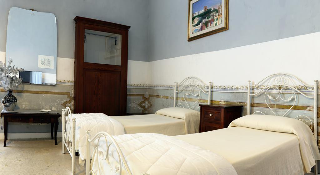 B&B Dimora Muzio And Restaurant Frühstückspension