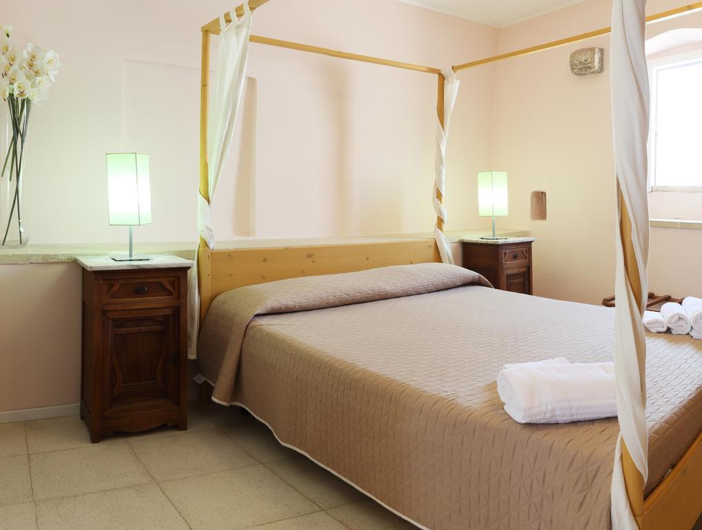 B&B Dimora Muzio And Restaurant Frühstückspension